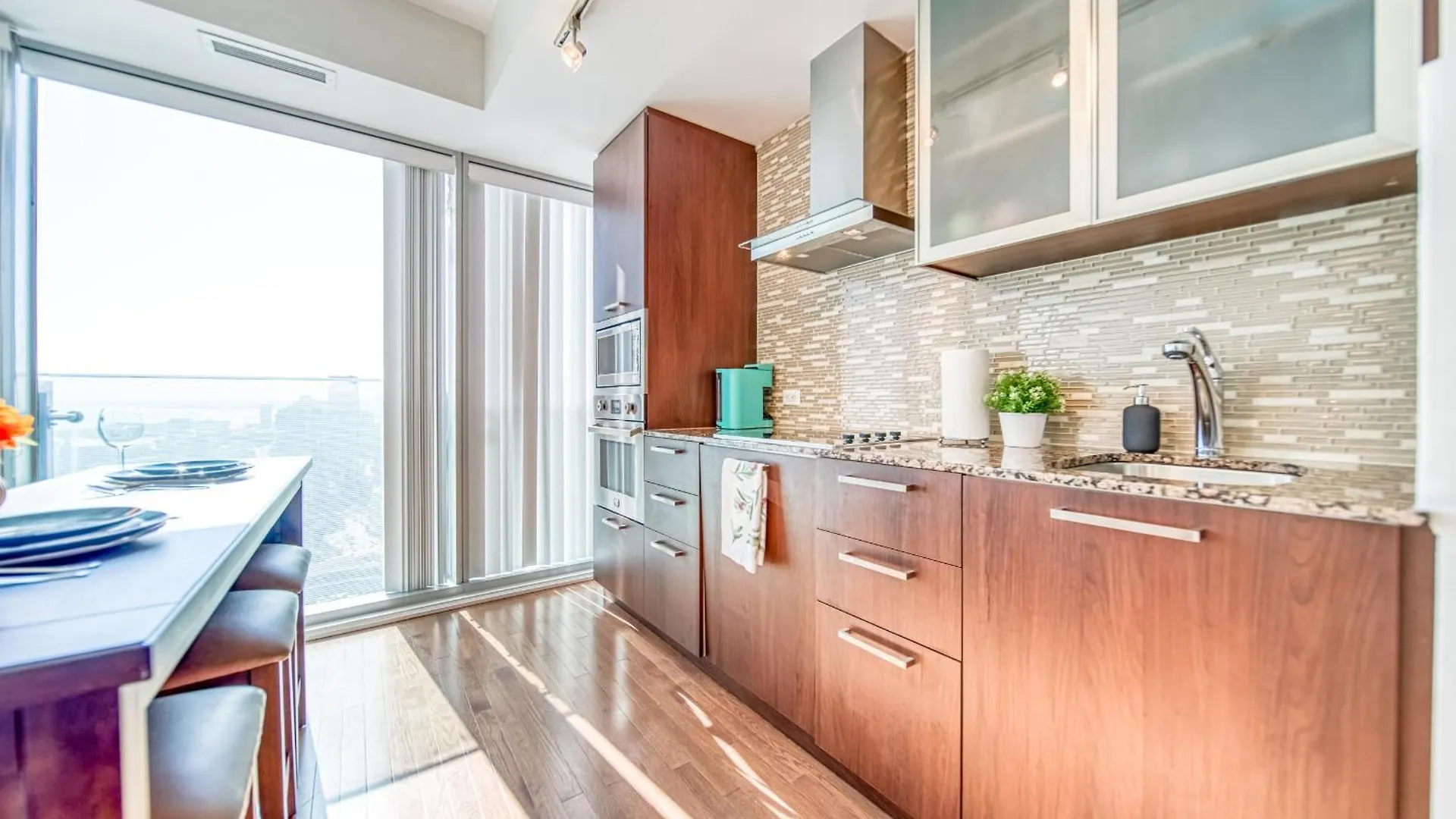 Skytree Modern Suites Toronto Apartament