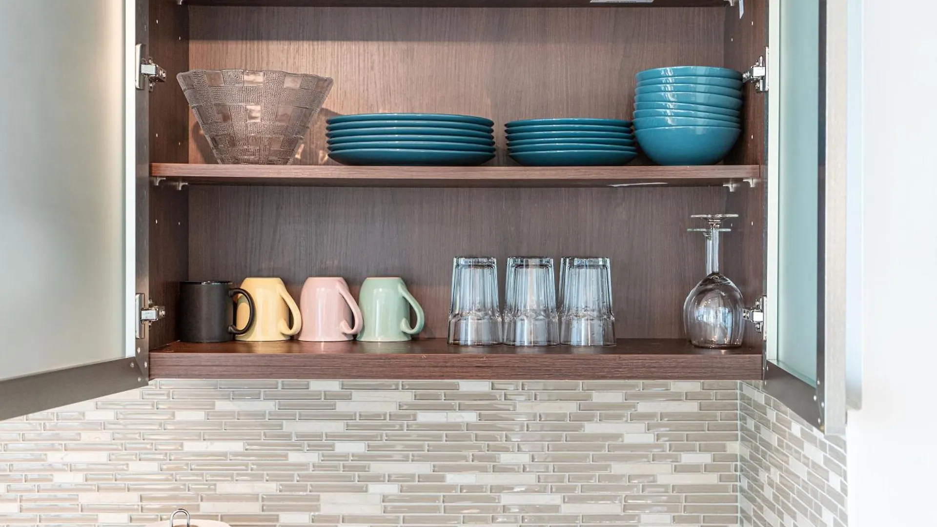 Skytree Modern Suites Toronto 0*,  Canadá