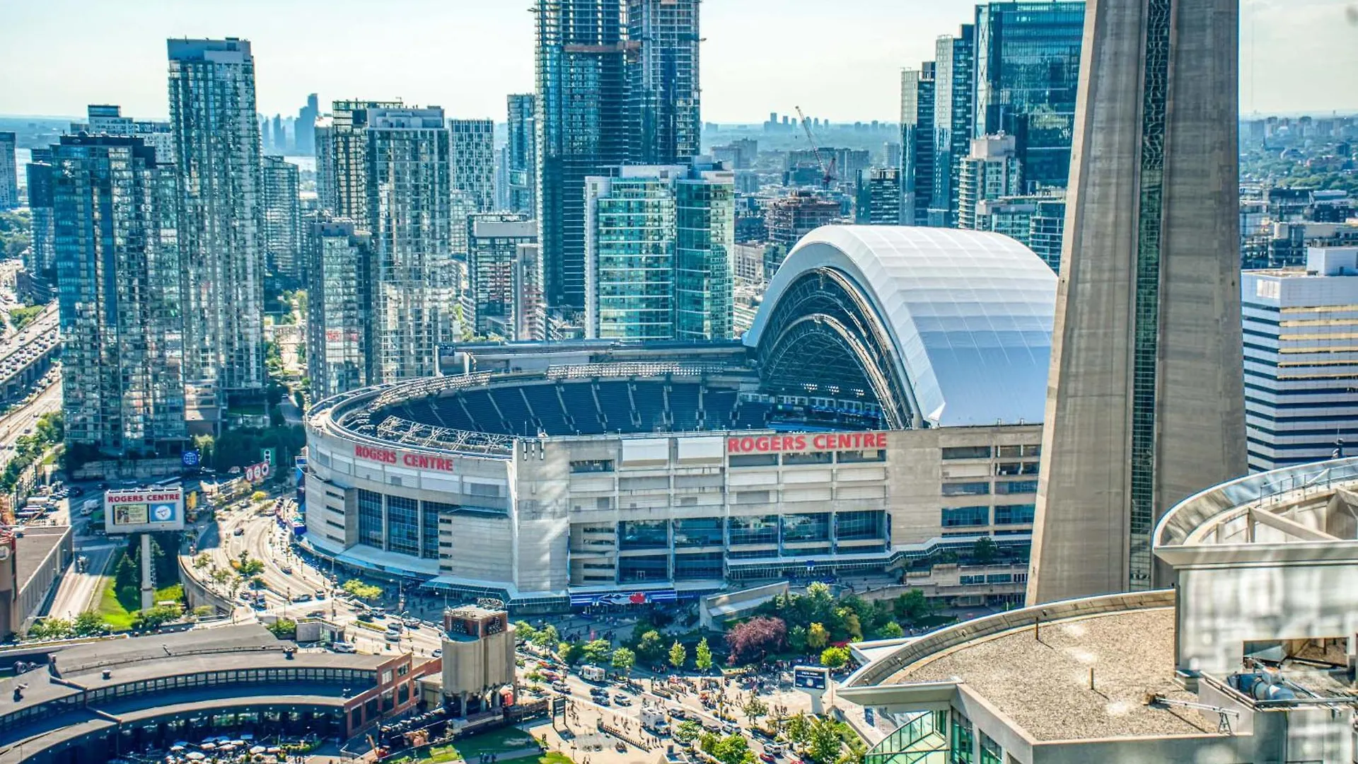Skytree Modern Suites Toronto