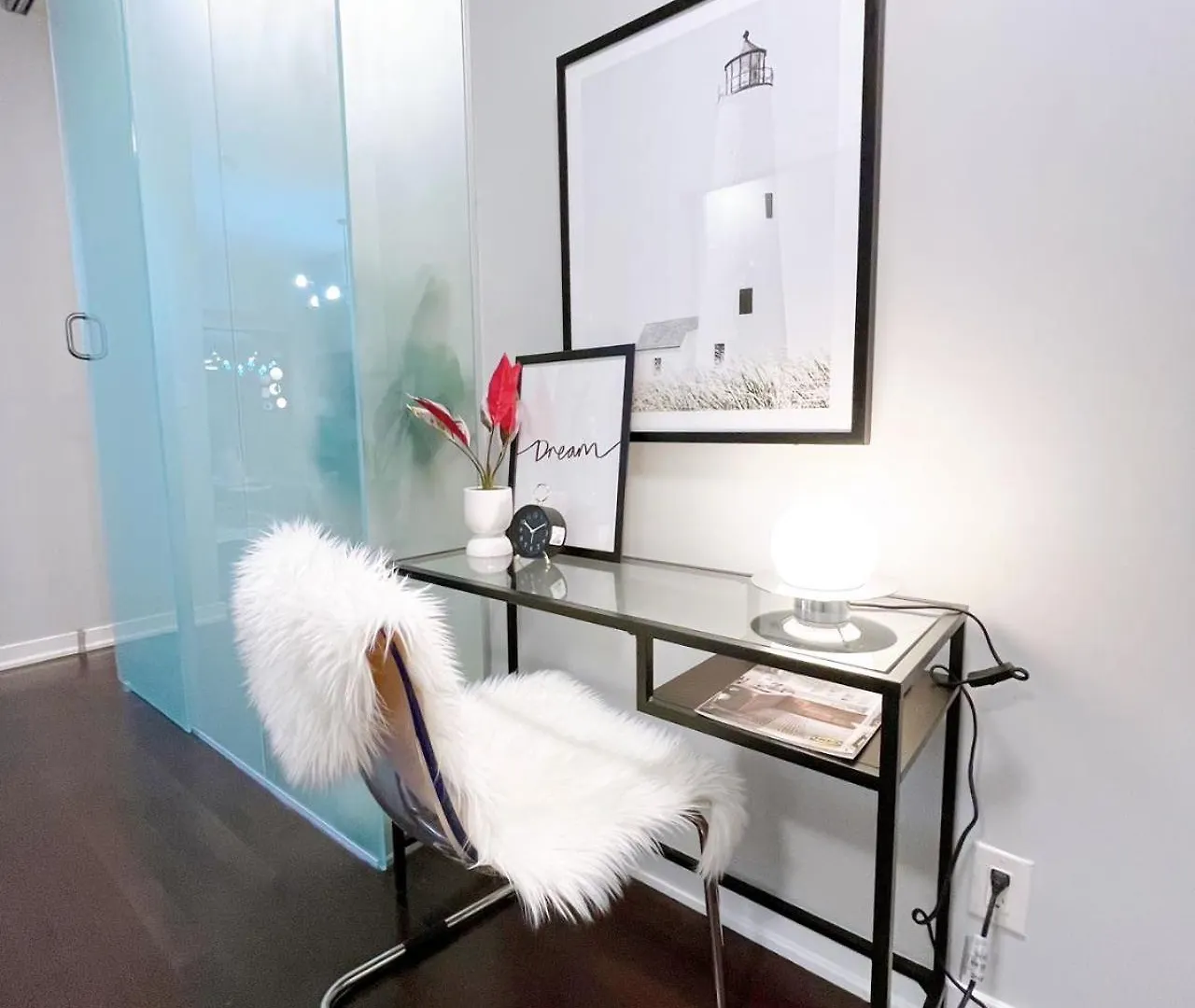 דירה טורונטו Skytree Modern Suites